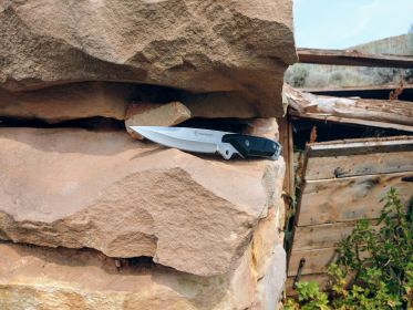 Fontenelle fixed blade